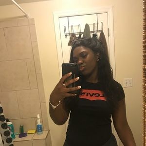 Meet your Posher, Brianna